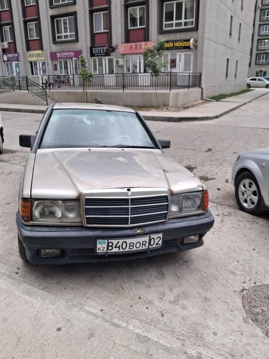 Продам мерседес 190!