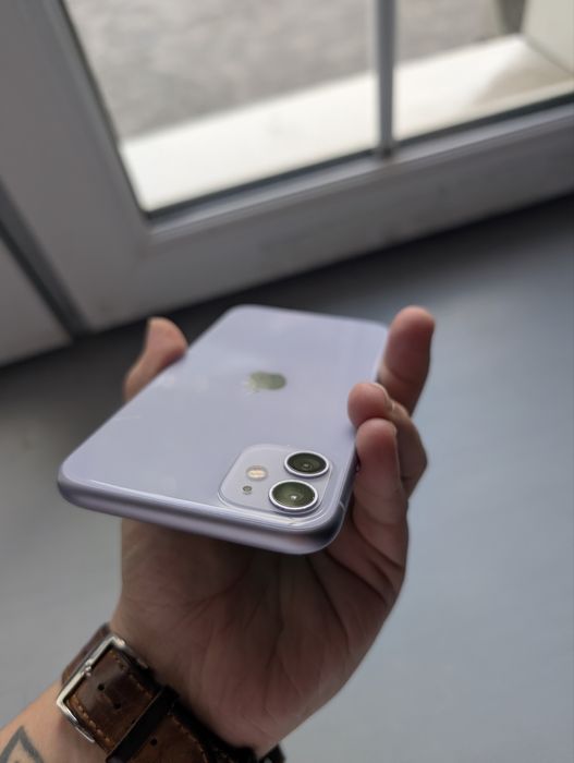 iPhone 11, 128ГБ