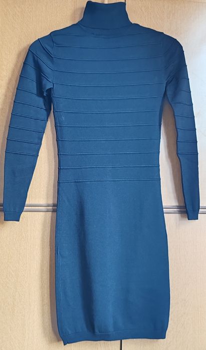 Черна трикотажна рокля, XS размер