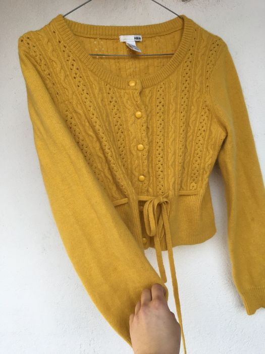 Дамска  кроп жилетка ангора 50% в цвят горчица