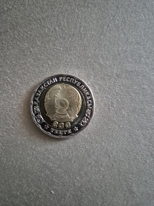 Продам колекционную монетку