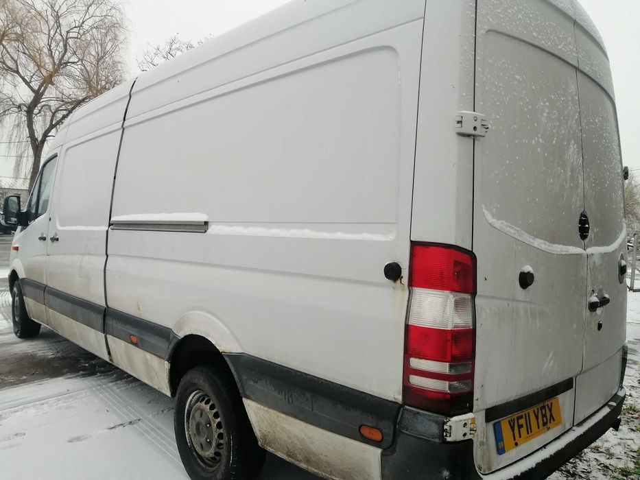 Dezmembram Sprinter 310 cdi
