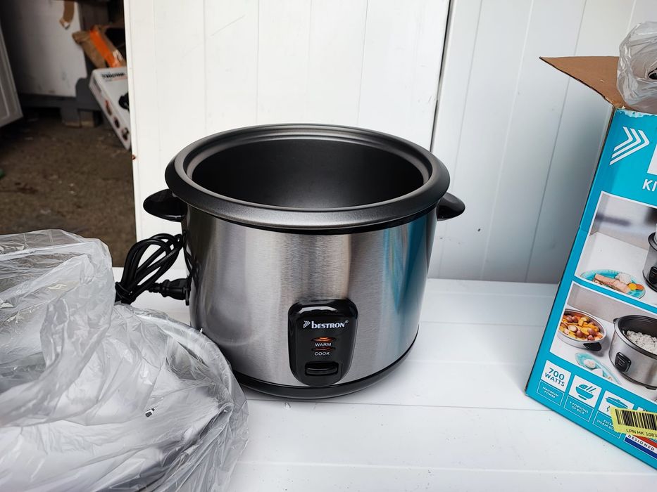 Oala de gatit orez Bestron ARC280, 1000W, capacitate 2,8 L, functia Ke