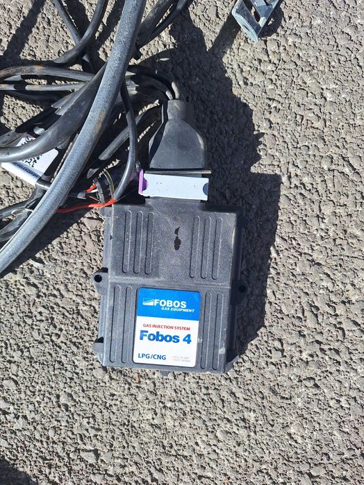 Газов инжекцион 4 цилиндъра