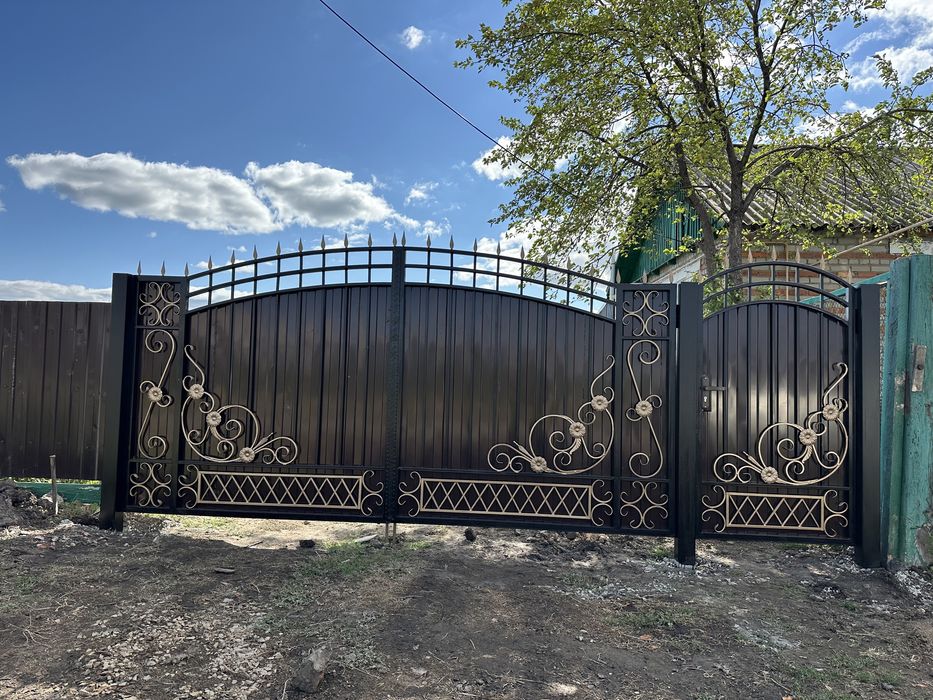 Иготовление распашных ворот