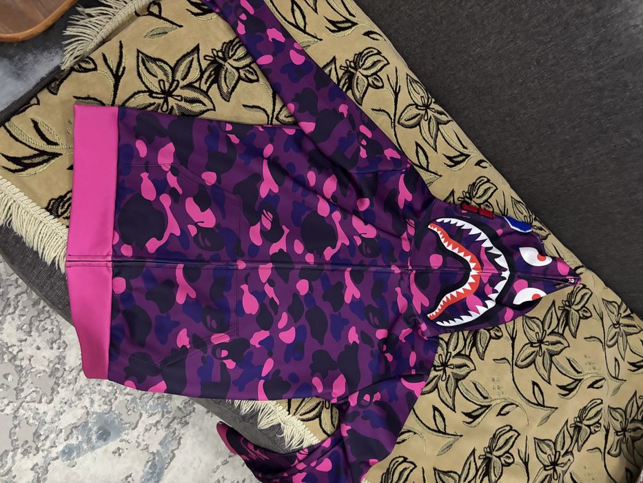 Продам Зипку Bape