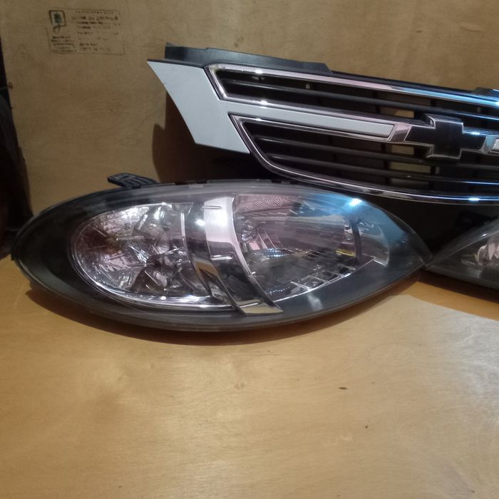 Продам фары Джентра Б/у