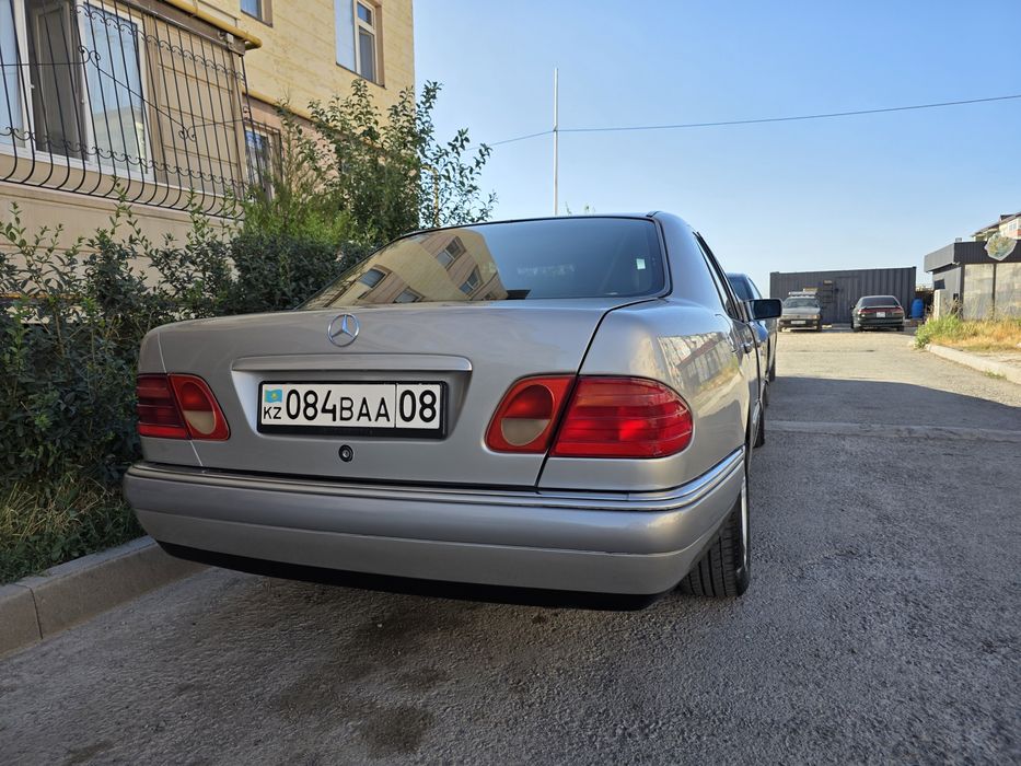 Мерседес бенц 230