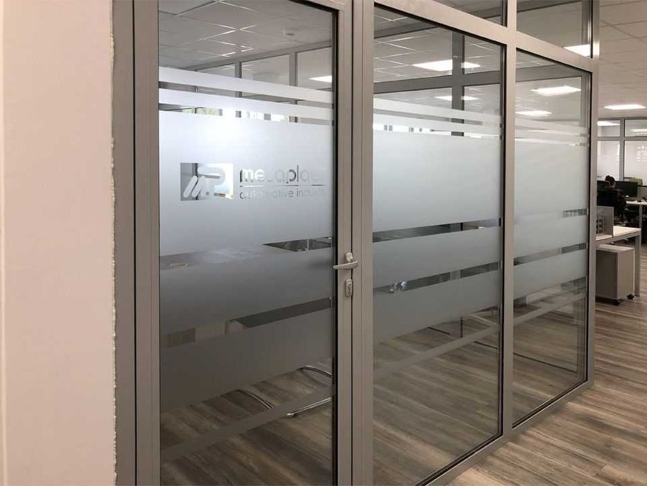 Folie de sablare - model in dungi - ideal pentru birouri si locuinte!