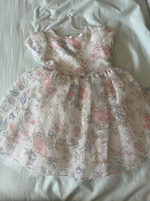 официална рокля за годинка, годинка и половина