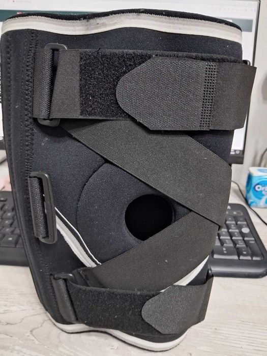 Orteza de genunchi mobila Triamed, reglabila, marimea 8