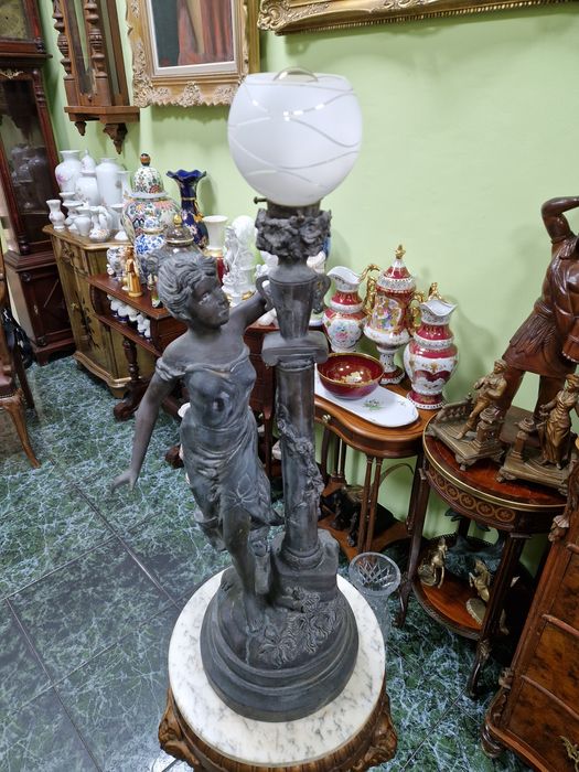 Голяма уникална антикварна френска бронзова лампа