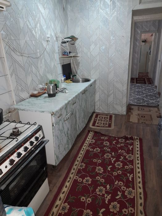 Kvartira sotiladi 3 hona