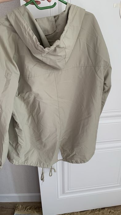 Продам Ветровку за 5000тг