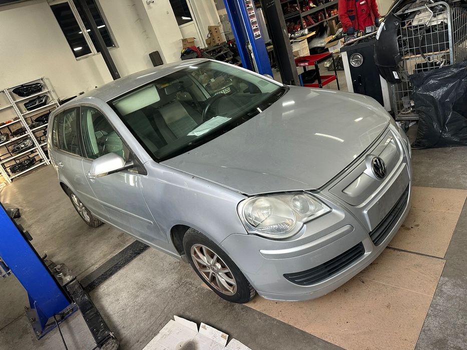 дясно огледало за vw pollo 9N