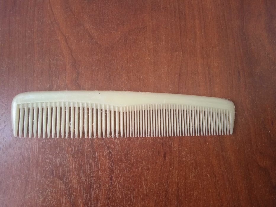 Гребен за разресване и фризури - САМО 0.99 лв.