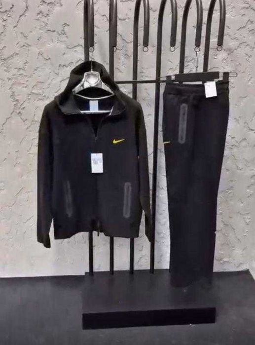Compleuri Nike Tech Fleece Full