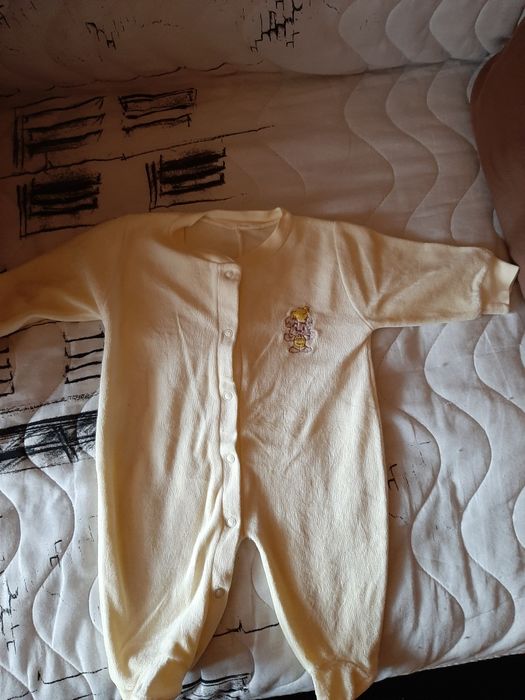 Сет бебешки дрешки и бодита 0-3м.