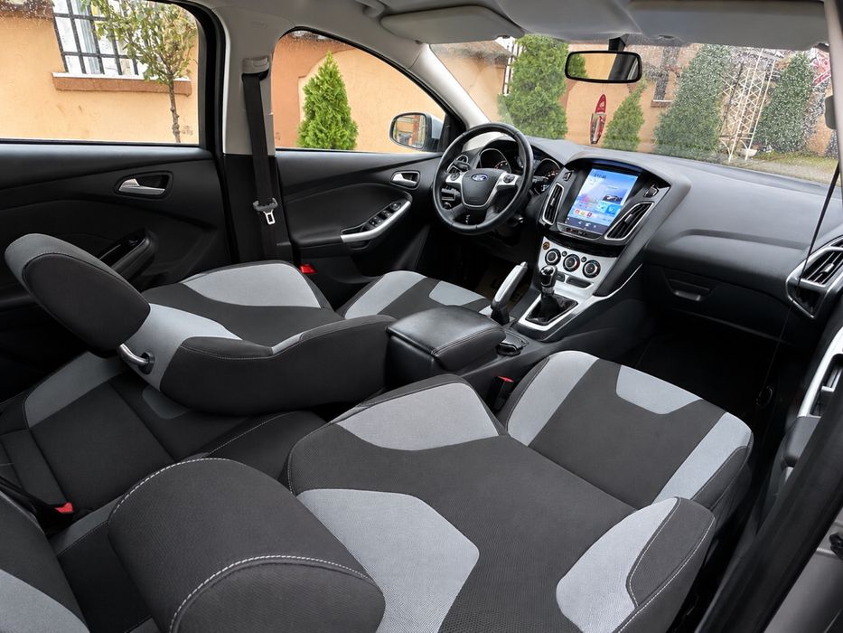 FORD Focus 2012 — imagine 4