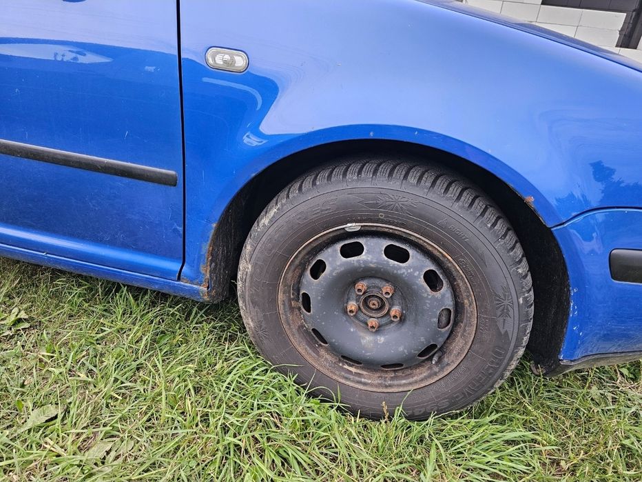 VW Golf 4 1,6 Benzina