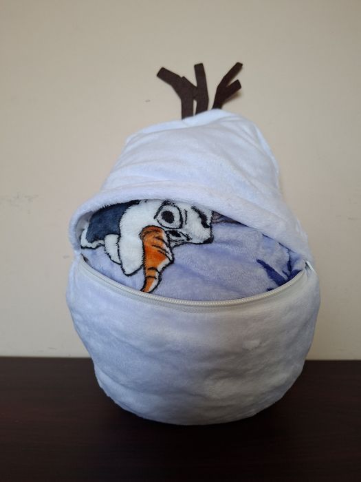 Păturică Olaf, tip perniță