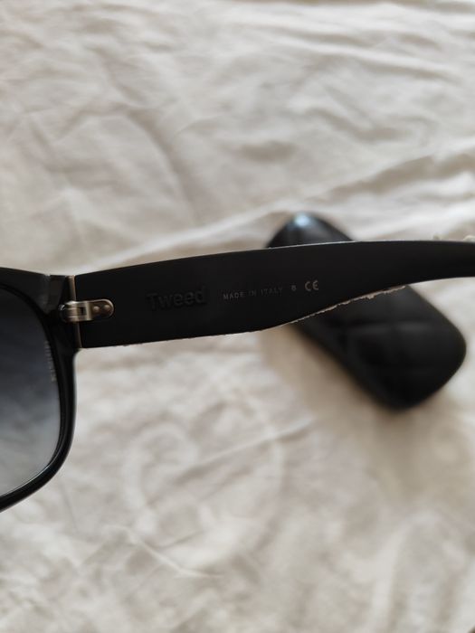 Солнцезащитные очки CHANEL