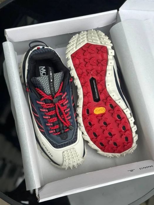 Moncler Trailgrip GTX - White&Blue