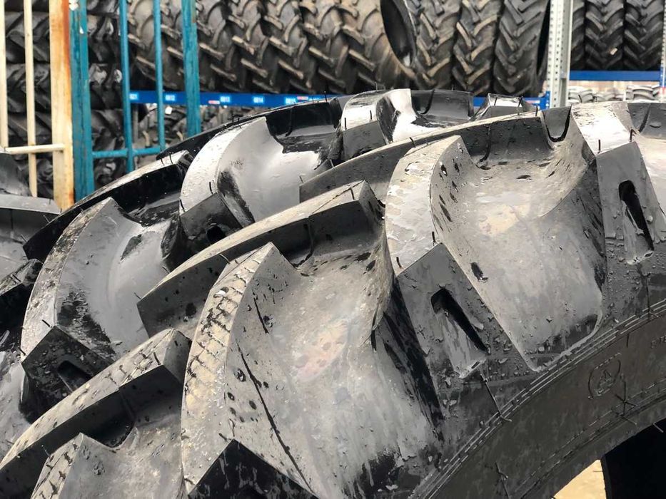 Cauciucuri noi 14.00-38 PETLAS 8 pliuri anvelope tractor U650