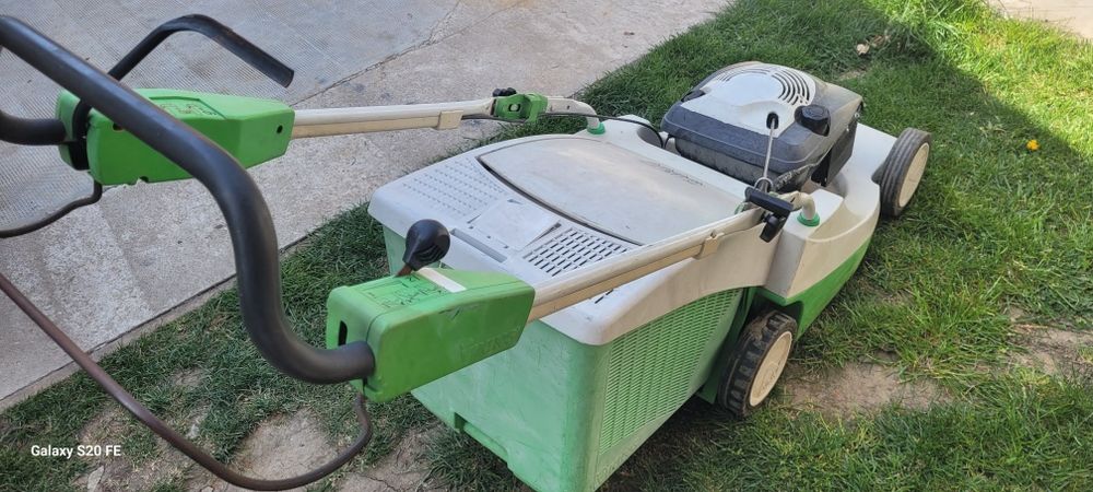 Masina de tuns iarba Viking 505