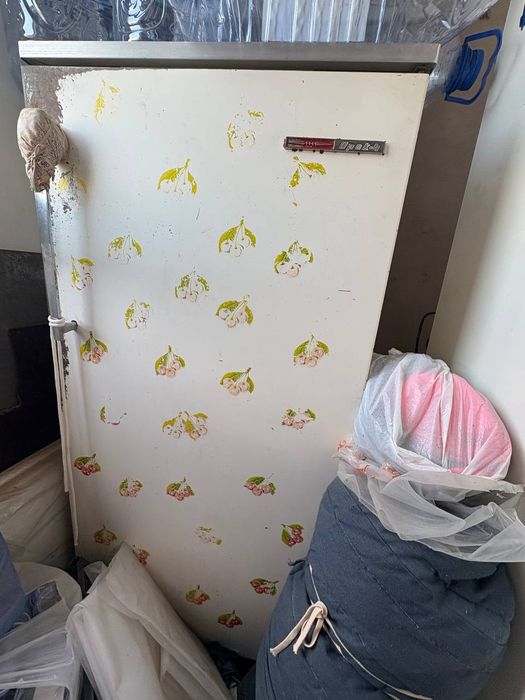 Продам советские холодильники Орск 4 и Зил