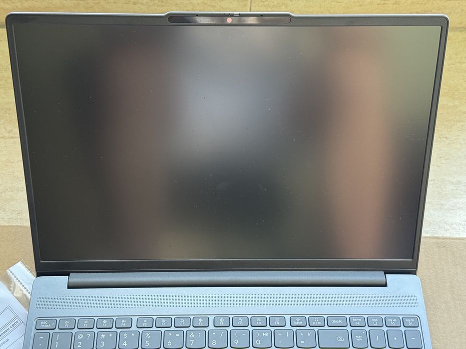 Lenovo IdeaPad Slim 3 / 15,3”инча / 13th Gen i5 / 16GB RAM / 1000GB SSD / ГАРАНЦИЯ ! ! !