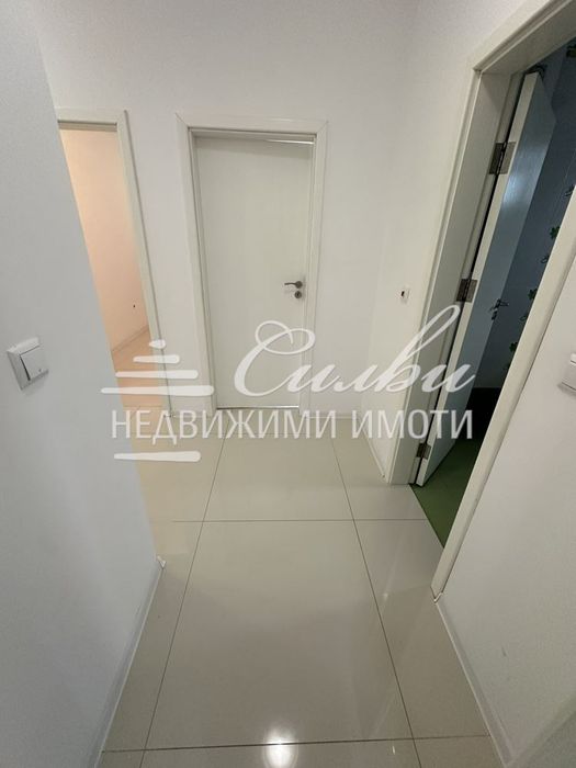 Продава се Тристаен апартамент в Шумен, Дивизионна болница - 93 кв.м за 1289 €/кв.м - Снимка #10