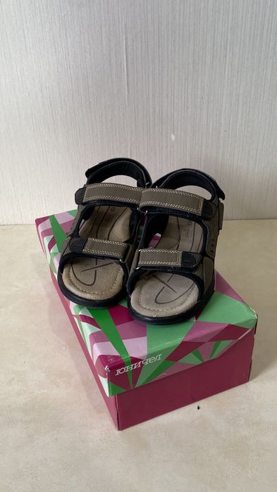 Сандалетки от юничел