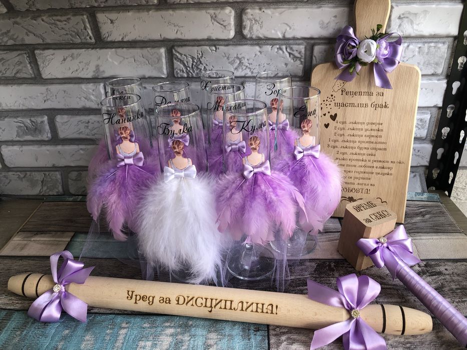 Чаши за моминско парти с пера