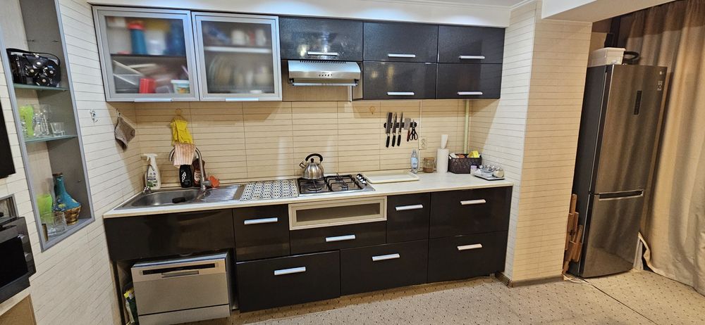 Продам квартиру 2-ком 55 кв.м.