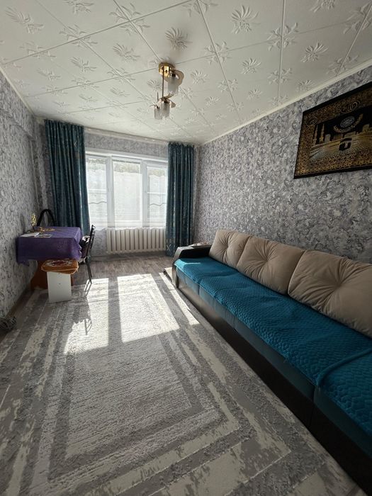 На Аблакетке продаётся 1,5- ка