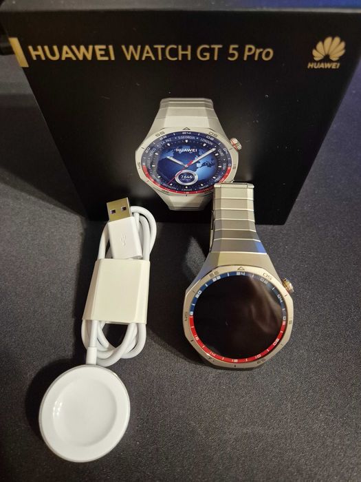 Huawei Watch GT 5 Pro Titanium  Garantie aprilie 2027
