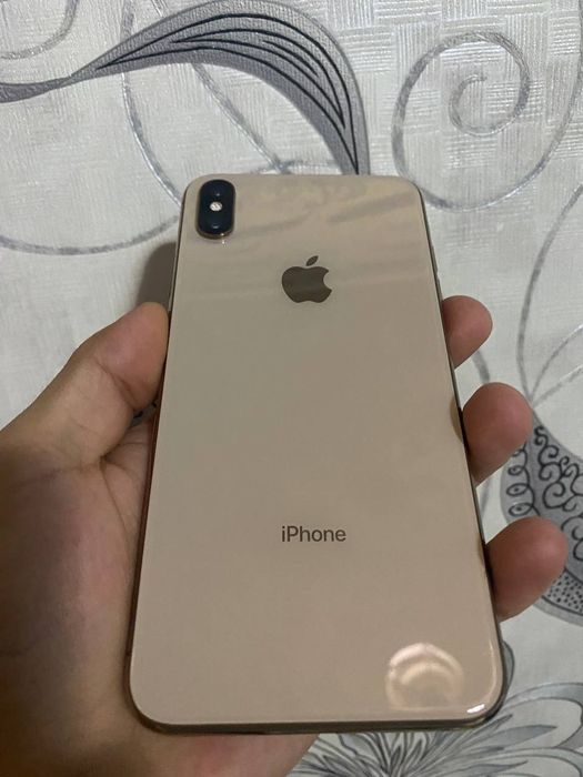 Iphone Xs  max gold ideal