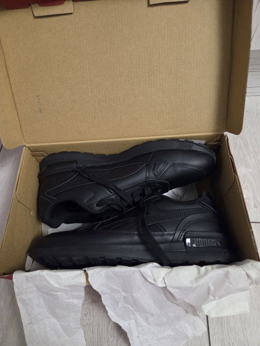 Маратонки Puma номер 41 отговарят на  26.5см  Нови