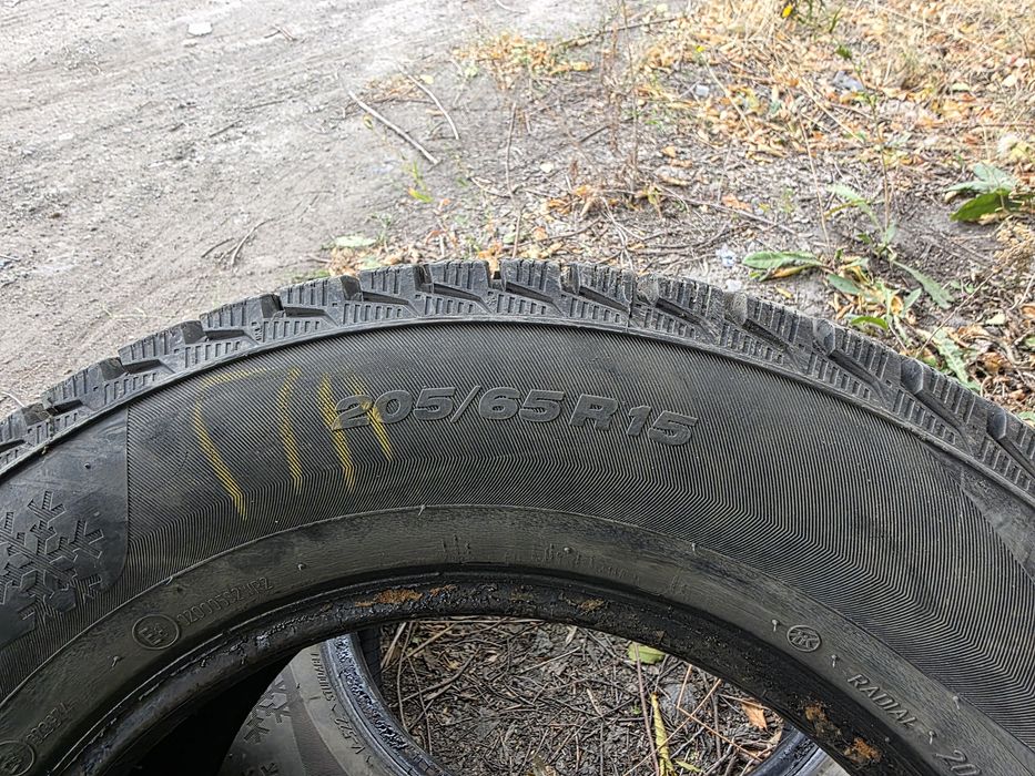 Продаю зимние шины 4 шт