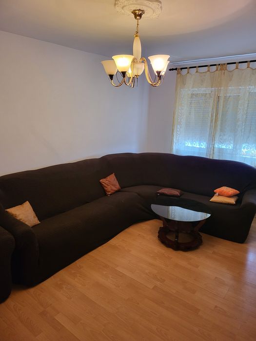 Apartament de inchitiat