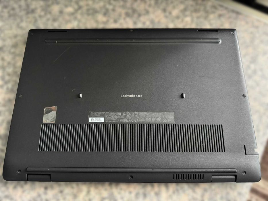 Laptop Dell i7 Gen 11, 16GB RAM, 512GB SSD, Latitude 3420 + Husă Cadou