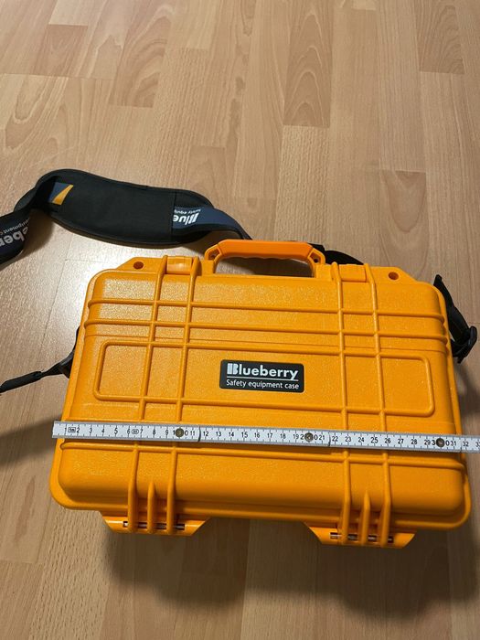 Geanta impermeabila rezistenta la socuri cu burete modular