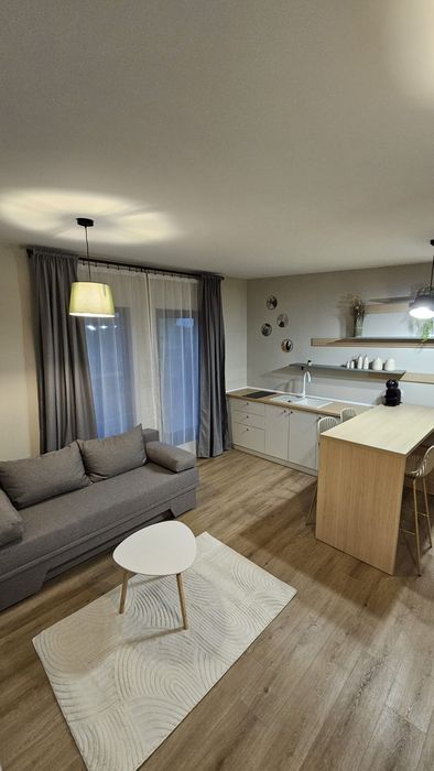 Cazare Regim hotelier 4 Persoane