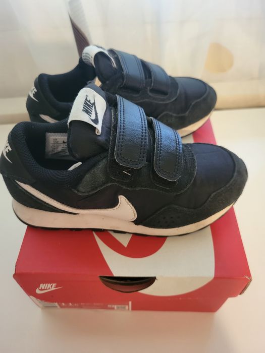 Under armour,  и Nike Детски маратонки 28