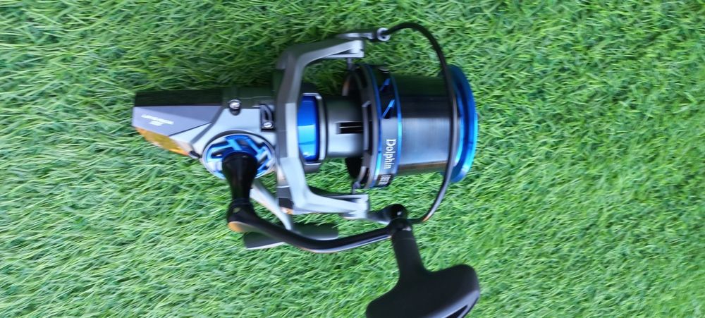 Макари  Dolphin CAST 8500