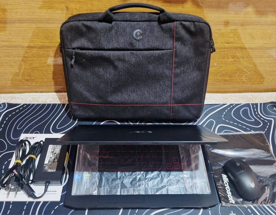 Acer Nitro 5 EAC в идеальном состаяний!