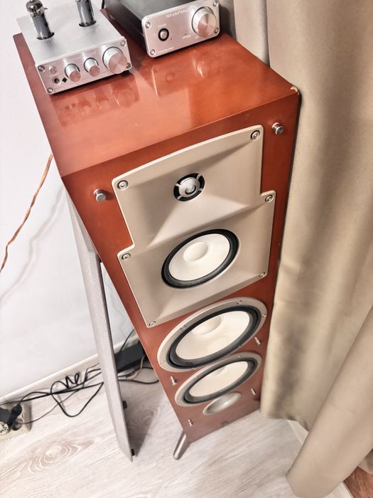 Стерео система Yamaha NS 8HX