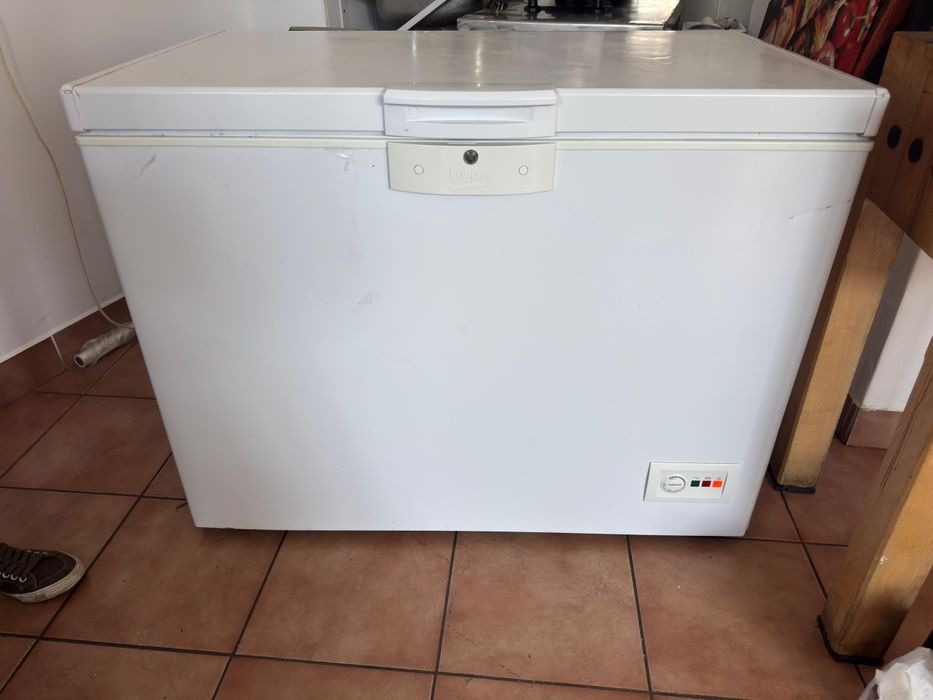 Lada frigorifica Beko