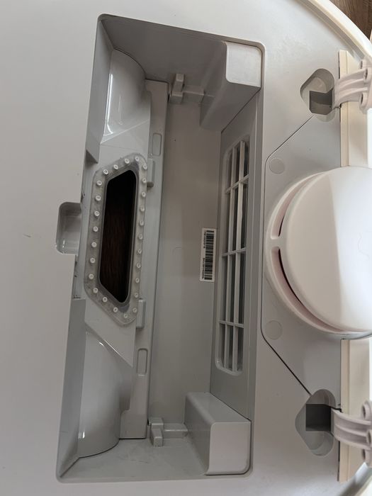 Робот прахосмукачка